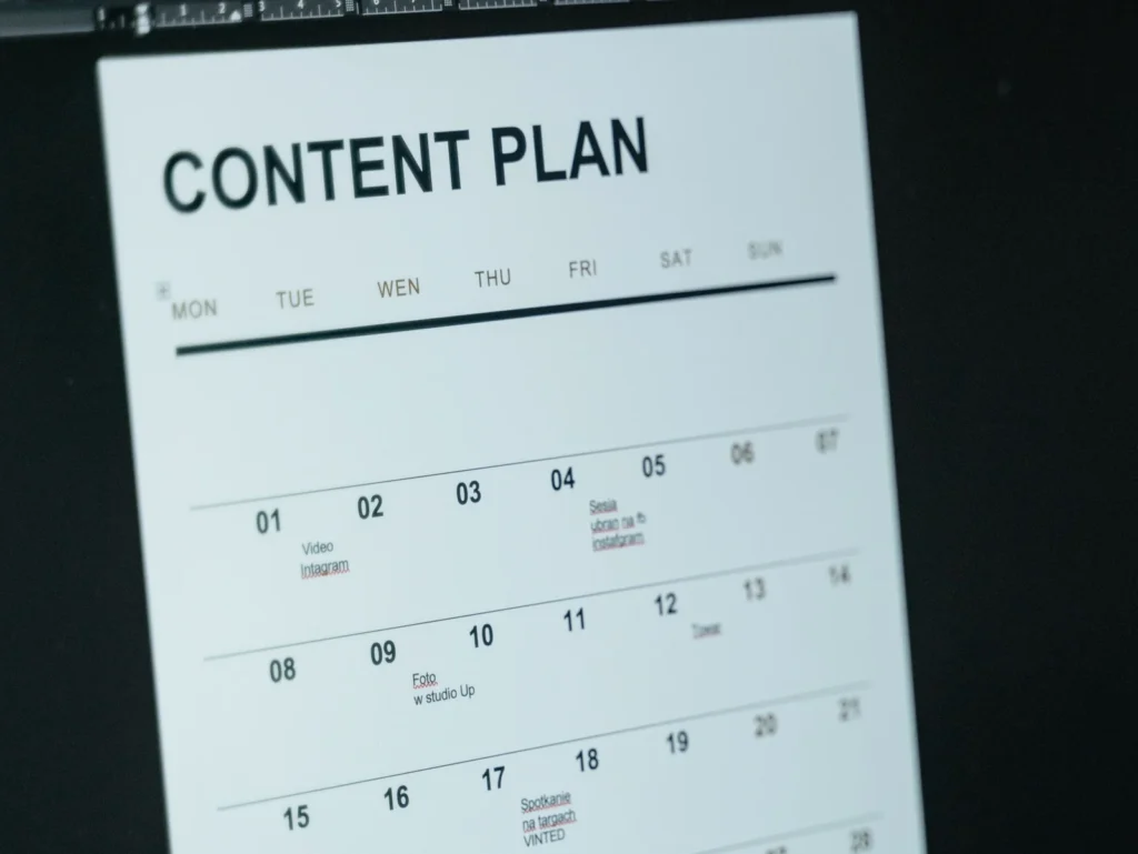 Weekly content calendar on a laptop screen, representing the scheduled operating rhythm behind effective dispensary loyalty programs